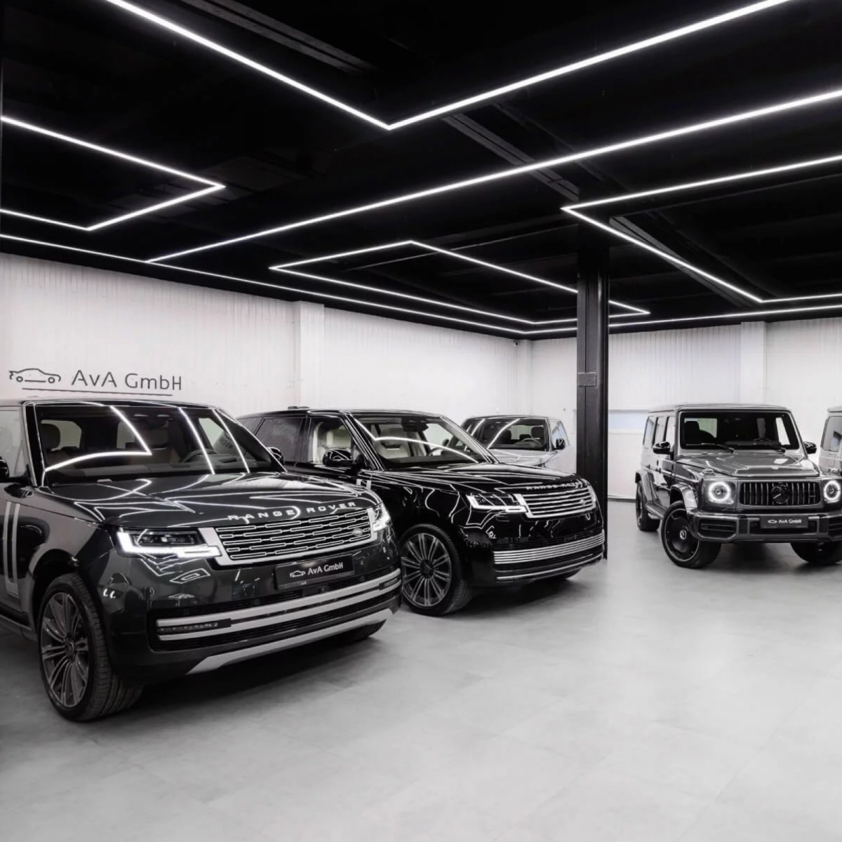 Реклама для автосалона AvA GmbH